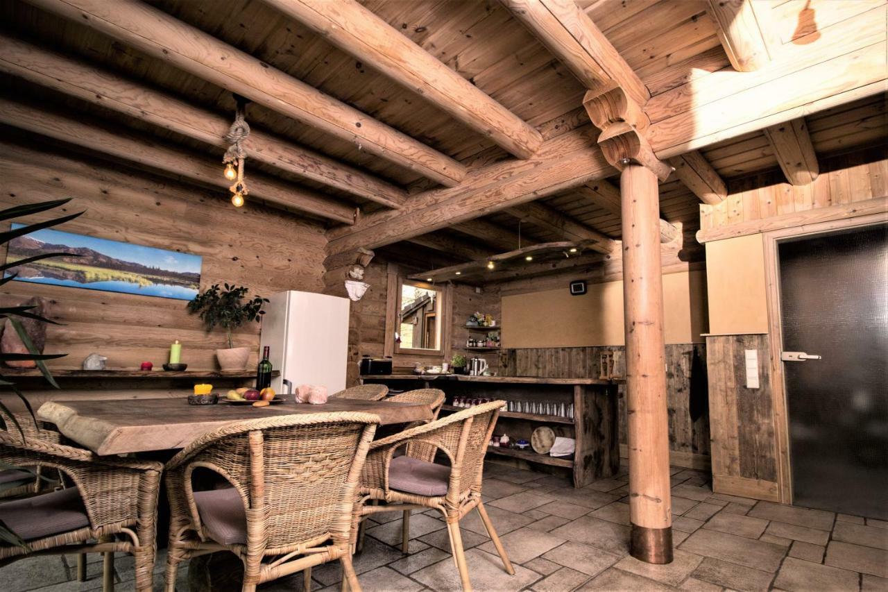 Oybiner Blockhaus Und Ferienwohnungen Hain  Esterno foto