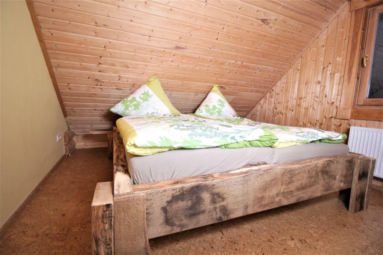 Oybiner Blockhaus Und Ferienwohnungen Hain  Esterno foto