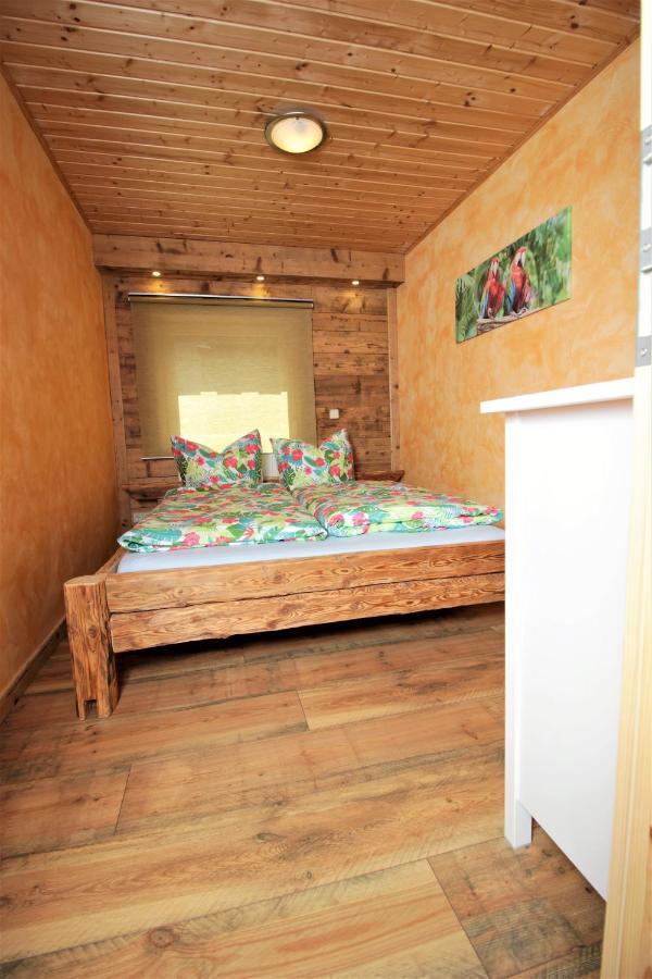 Oybiner Blockhaus Und Ferienwohnungen Hain  Esterno foto